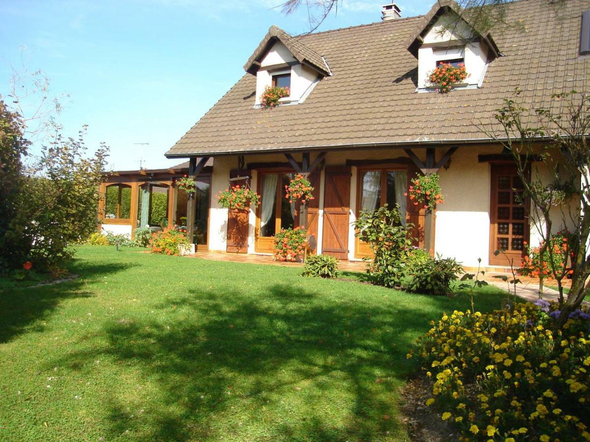 Bed and Breakfast Les Rendzines Nuisement-sur-Coole Экстерьер фото